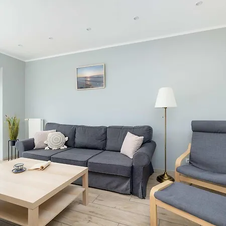 Apartment Przestrzenny W Kolobrzegu By Renters Kolobrzeg